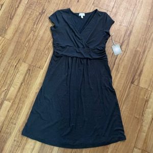 Maternity nursing grey dress size small NWT a:glow women’s